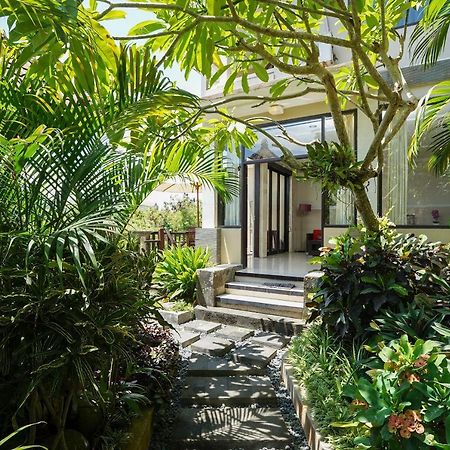 Oyo 2321 Griya Shanti Homestay Ketewel Exterior photo