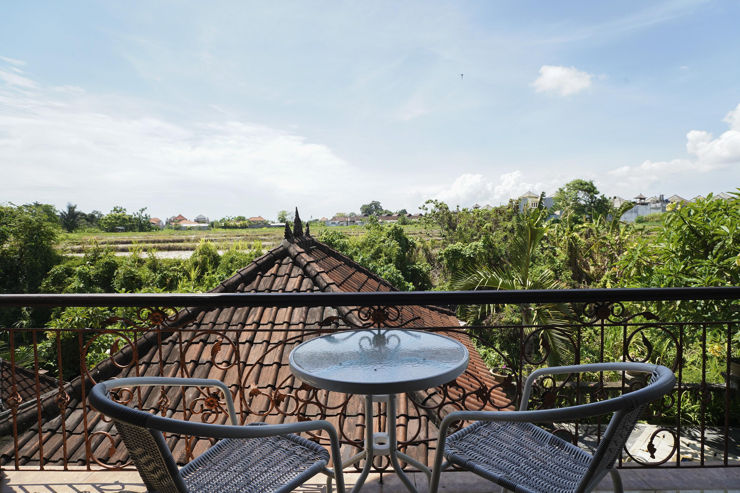 Oyo 2321 Griya Shanti Homestay Ketewel Exterior photo