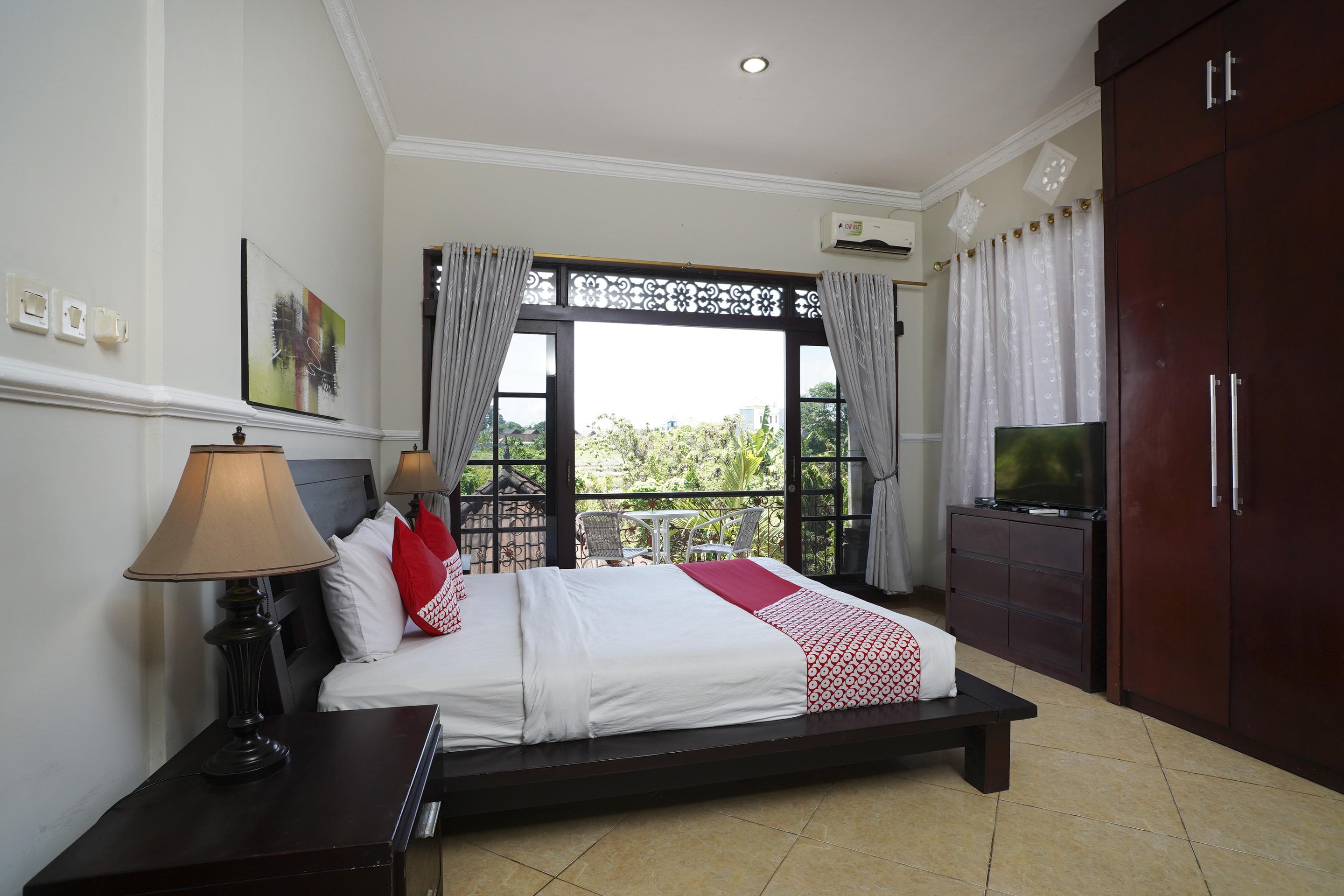 Oyo 2321 Griya Shanti Homestay Ketewel Exterior photo